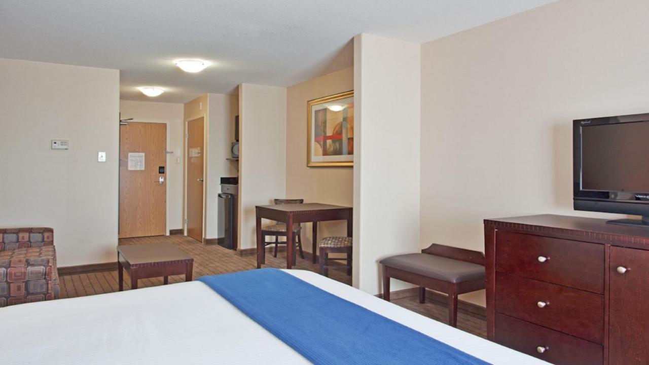 Holiday Inn Express Hotel & Suites Swift Current By Ihg Ngoại thất bức ảnh