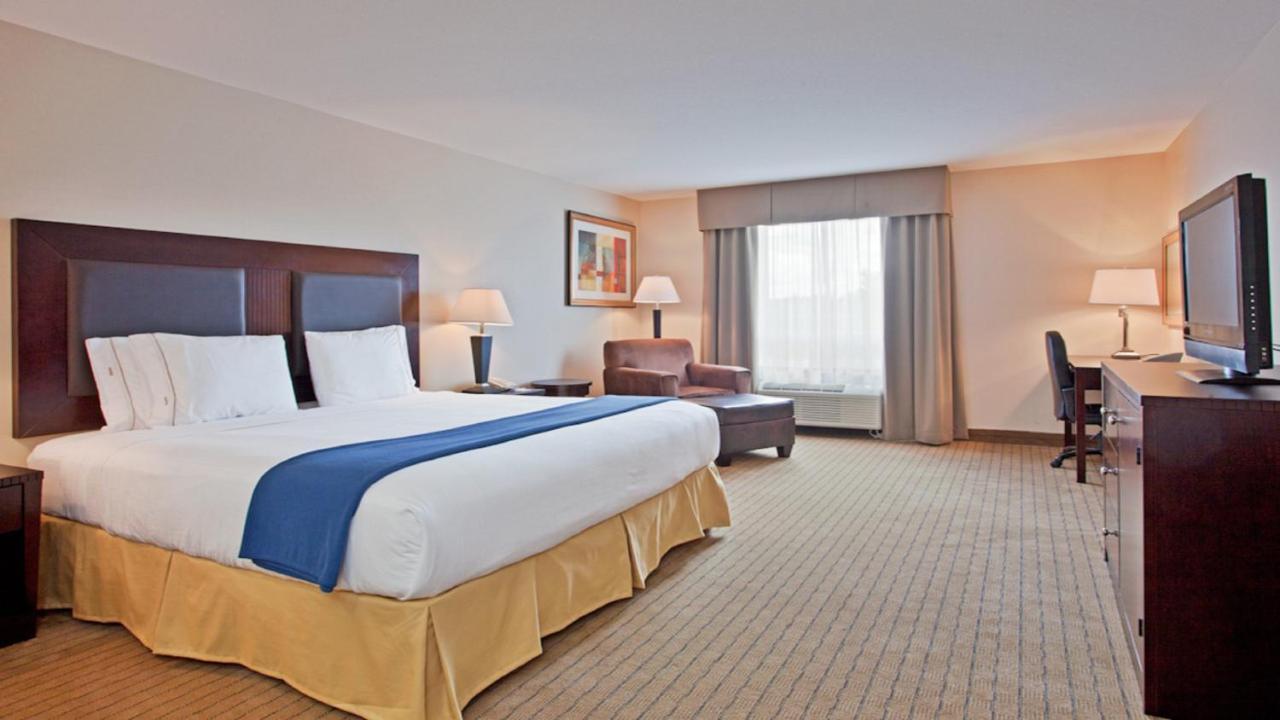 Holiday Inn Express Hotel & Suites Swift Current By Ihg Ngoại thất bức ảnh